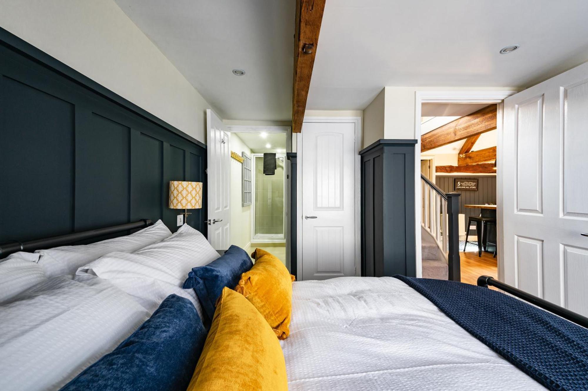 Luxury Town Centre Loft Apartment In Converted Granary Stamford Eksteriør bilde